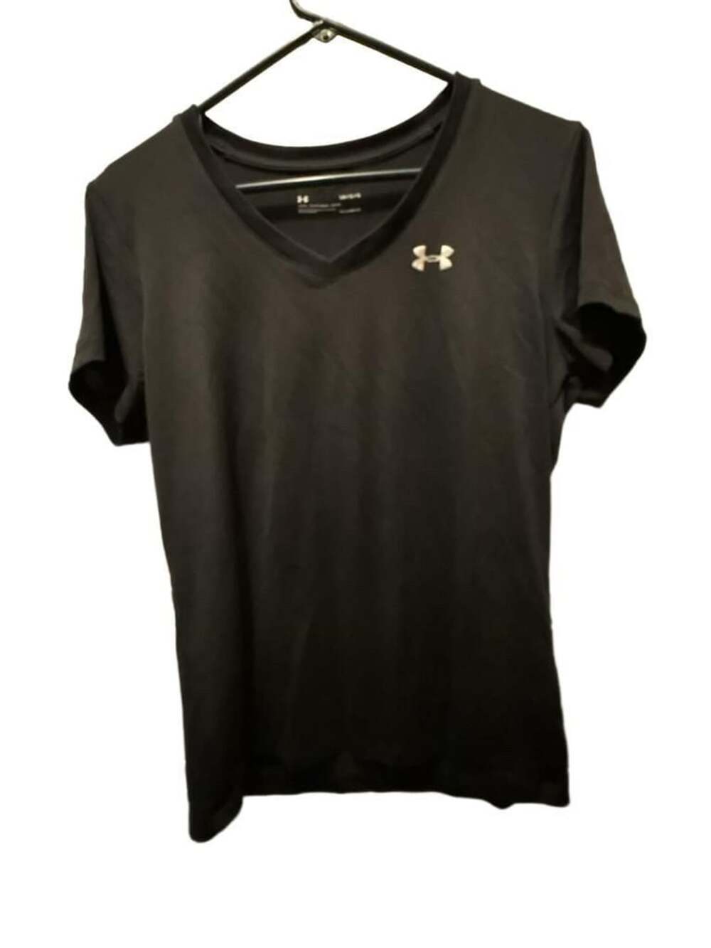 Under Armour HeatGear V-Neck T-Shirt Size Large Black Athletic Top